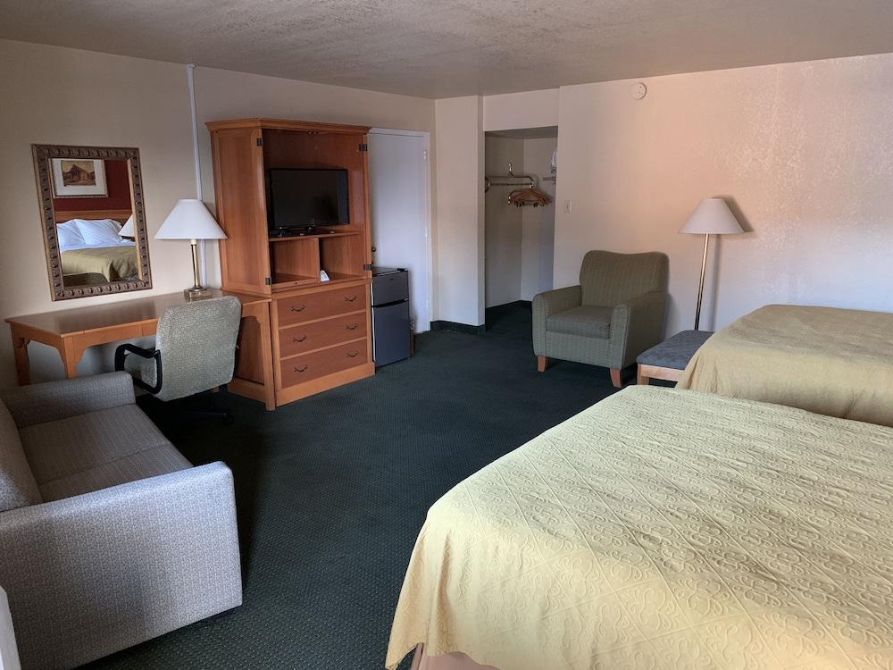 Econo Lodge Дель-Рио Экстерьер фото